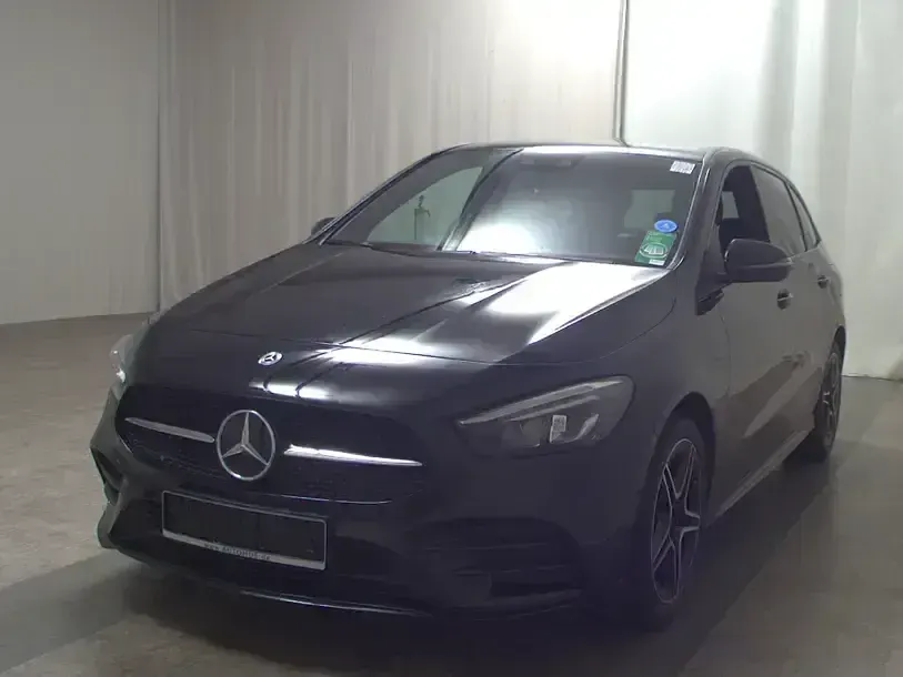 Gebraucht Mercedes B250e AMG line 218 PS (160 kW) 2021 Schwarz Kleinwagen