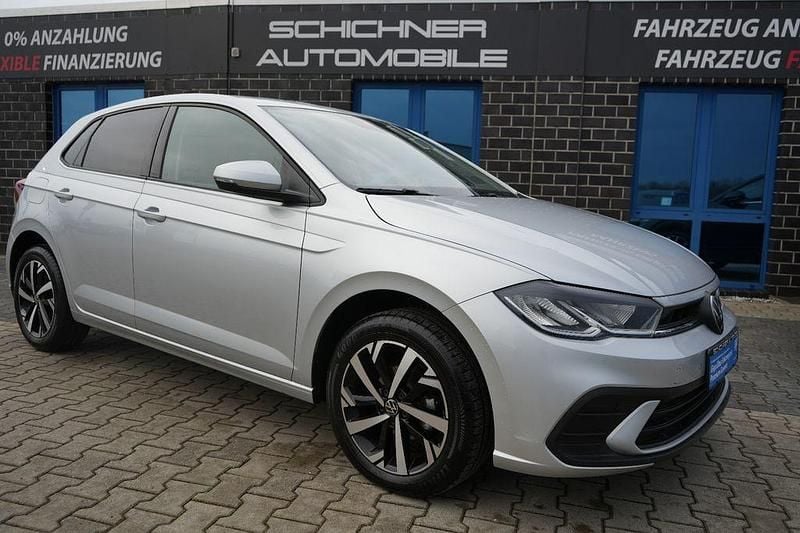 Gebraucht VW Polo 95 PS (69 kW) 2025 Silber Kleinwagen