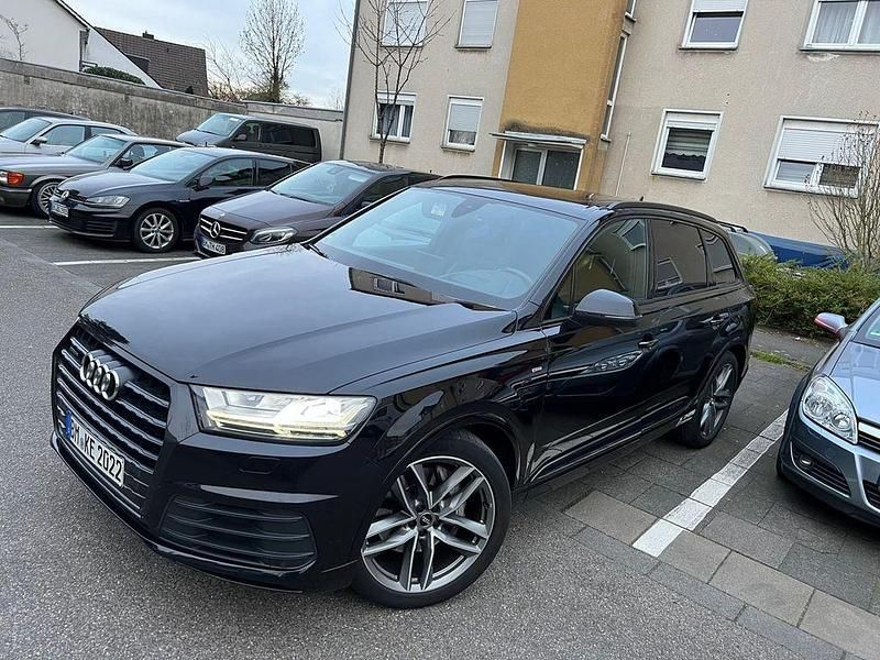 Schwarz Gebraucht 2017 Audi Q7 Sport SUV | 30.900 € (Fairer Preis) - Bild 1/4