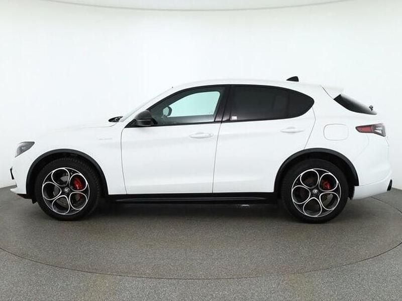 Gebraucht Alfa Romeo Stelvio 280 PS (205 kW) 2024 Weiß SUV