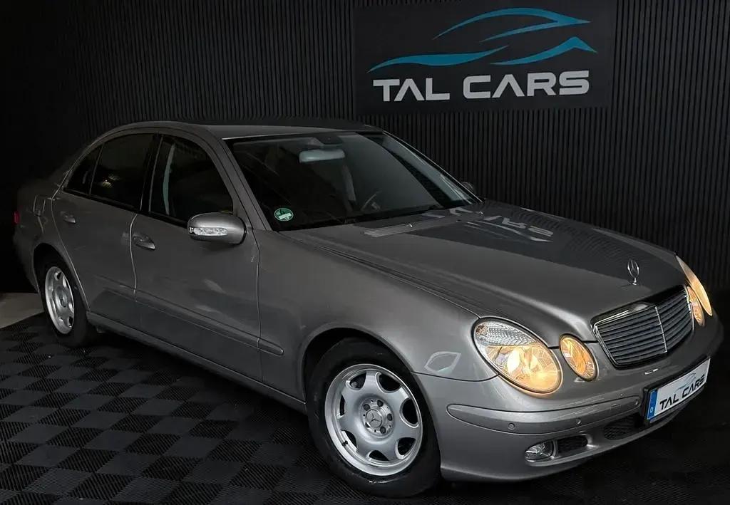 Używany Mercedes E280 190 KM (139 kW) 2005 Szary Sedan/Limuzyna