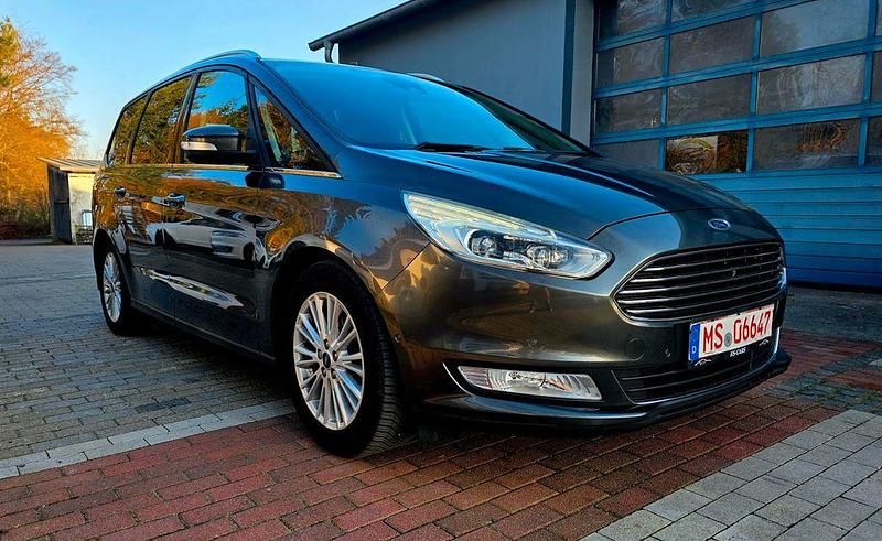 Gebraucht Ford Galaxy Titanium 179 PS (131 kW) 2015 Magnetic Van / Kleinbus