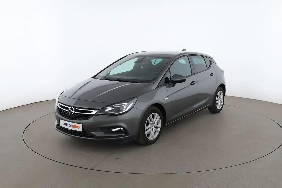 Gebraucht Opel Astra 2018 Limousine