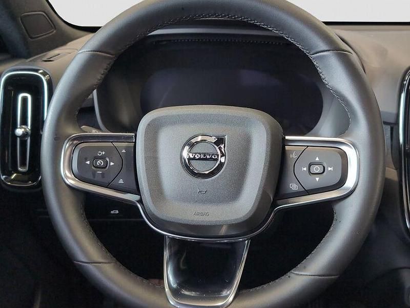 Gebraucht Volvo C40 Core 169 kW (231 PS) 2022 Schwarz SUV