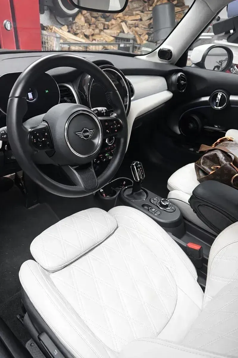 Occasion Mini Cooper SE Classic 135 kW (184 ch) 2023 Vert Citadine