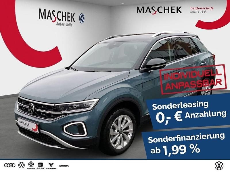 Petroleum blue schwarz Gebraucht 2024 VW T-Roc Style SUV | 26.920 € (Superpreis) - Bild 1/4