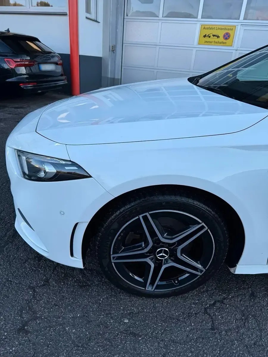 Gebraucht Mercedes A250 AMG line 218 PS (160 kW) 2021 Limousine