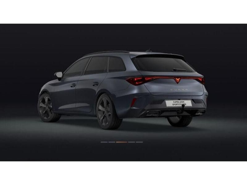 Neu Cupra Leon 150 PS (110 kW) 2025 Mitternachtsschwarz Kombi