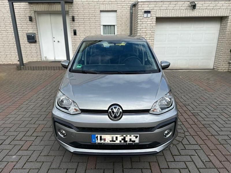 Gebraucht VW up! high up! 90 PS (66 kW) 2016 Grau Kleinwagen