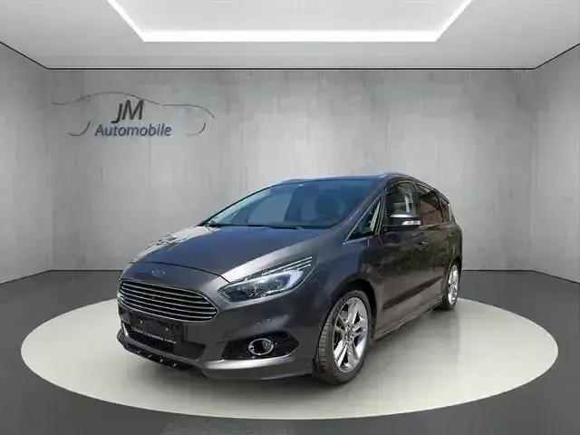 Gebraucht Ford S-MAX Titanium 209 PS (153 kW) 2016 Grau Van / Kleinbus