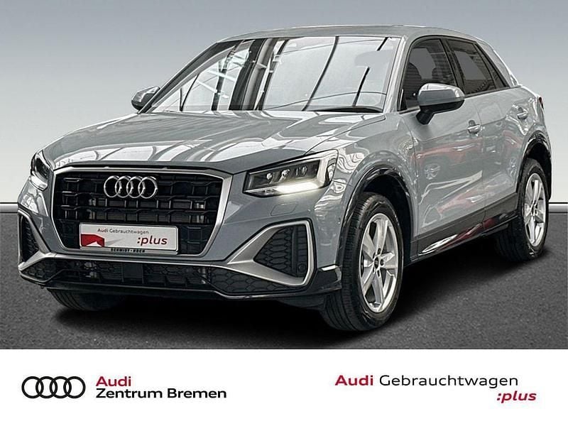 Pfeilgrau perleffekt Gebraucht 2024 Audi Q2 S-Line SUV | 29.750 € (Guter Preis) - Bild 1/4