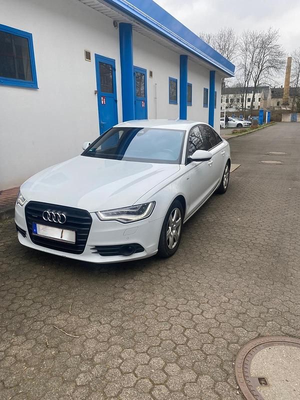 Weiß Gebraucht 2013 Audi A6 S-Line Limousine | 12.200 € (Fairer Preis) - Bild 1/4