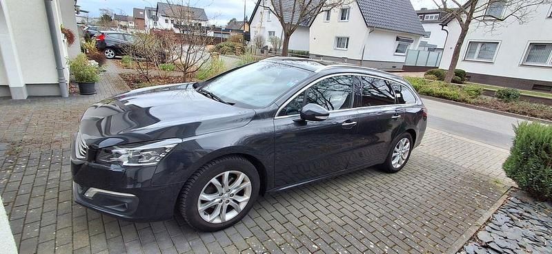 Gebraucht Peugeot 508 Active 150 PS (110 kW) 2015 Kombi
