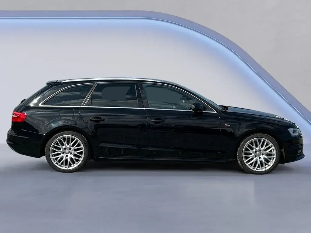 Gebraucht Audi A4 S-Line 150 PS (110 kW) 2015 Schwarz met Kombi