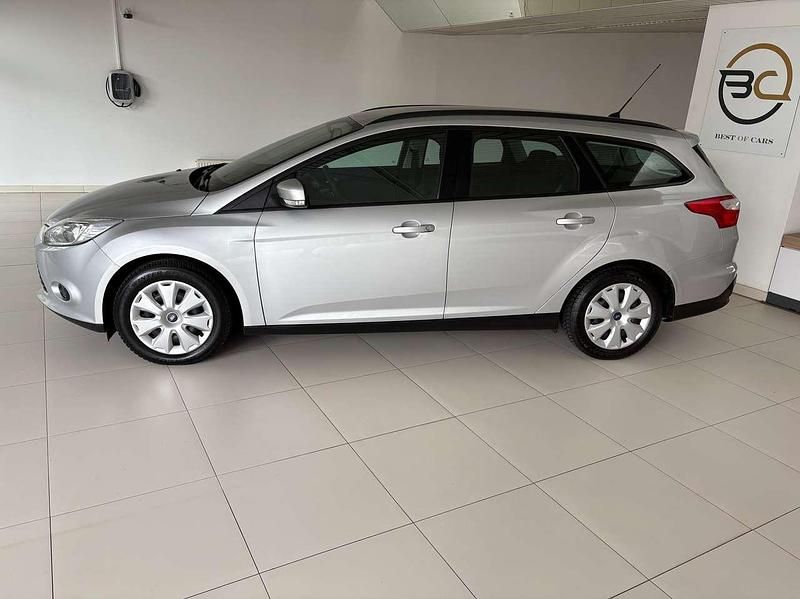 Gebraucht Ford Focus Titanium 105 PS (77 kW) 2012 Grau Kombi