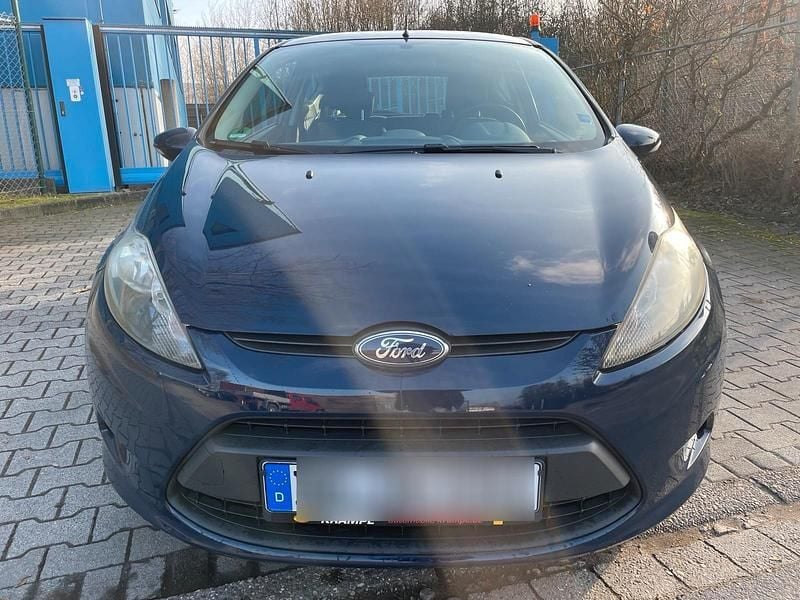 Gebraucht Ford Fiesta 60 PS (44 kW) 2009 Blau Kleinwagen