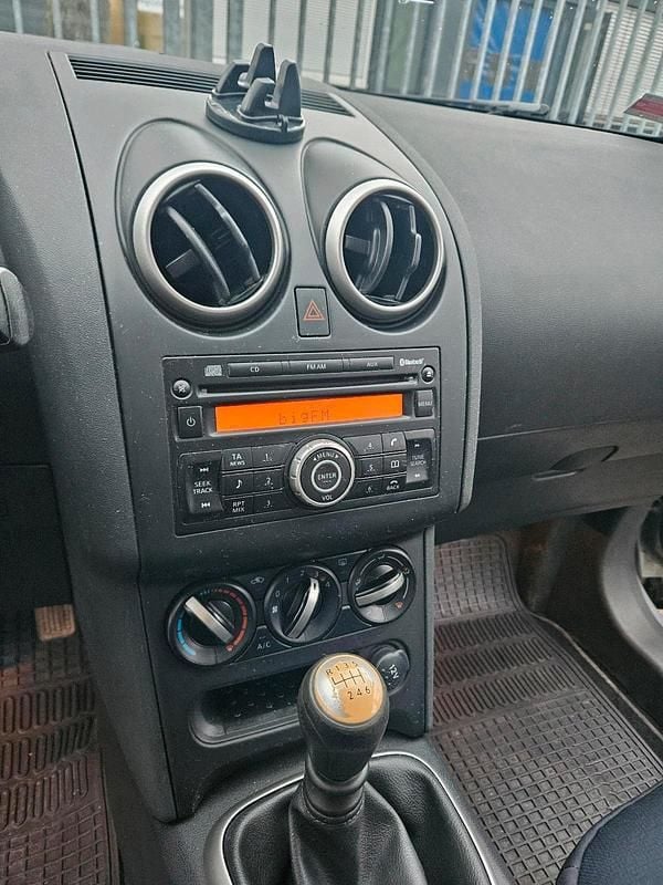 Gebraucht Nissan Qashqai +2 141 PS (103 kW) 2011 Grau SUV