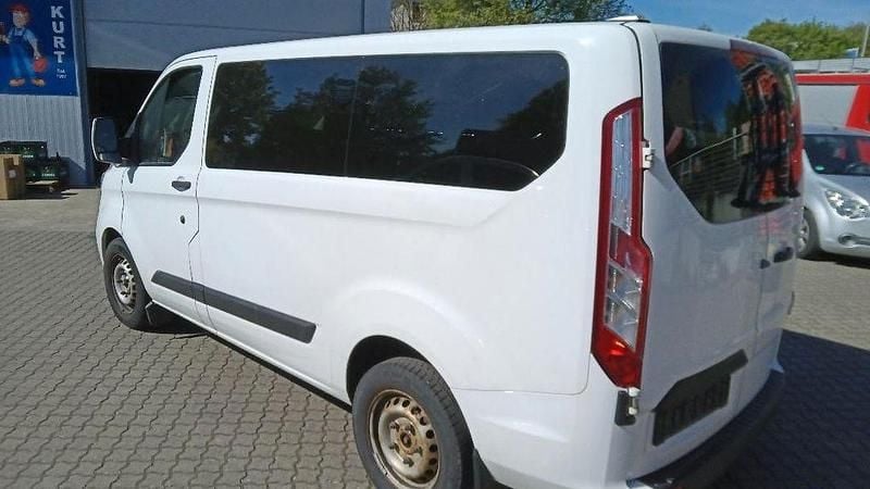 Second-hand Ford Transit 105 CP (77 kW) 2018 Alb Break