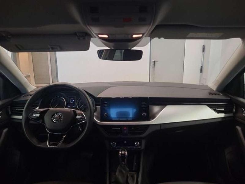 Gebraucht Skoda Scala Ambition 150 PS (110 kW) 2023 Blau Kleinwagen