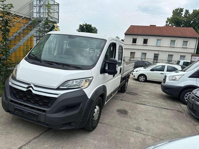 Gebraucht Citroën Jumper 163 PS (119 kW) 2018 Lack weiss banquise/deckende Van / Kleinbus