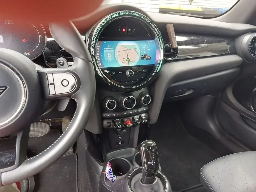 Gebraucht Mini Cooper S 190 PS (139 kW) 2023 Grau Kleinwagen