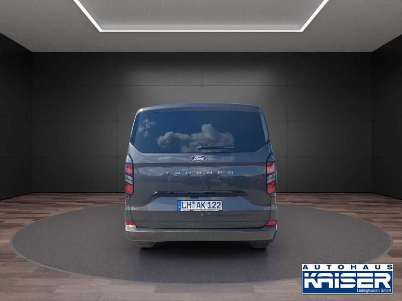 Gebraucht Ford Tourneo Titanium 150 PS (110 kW) 2024 Magneticgrau (metallic) Kombi