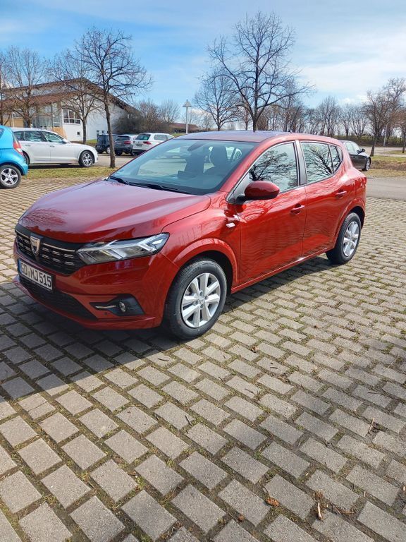 Rot Gebraucht 2022 Dacia Sandero Expression Kleinwagen | 12.700 € (Guter Preis) - Bild 1/4