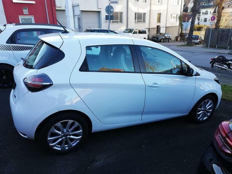 Gebraucht Renault Zoe Experience 80 kW (109 PS) 2020 Weiß Kleinwagen