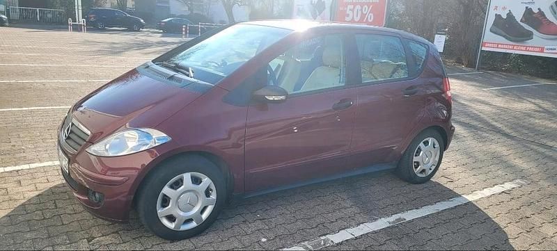 Gebraucht Mercedes 180 110 PS (80 kW) 2006 Limousine