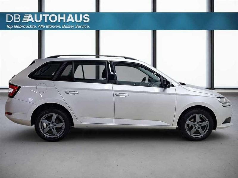Gebraucht Skoda Fabia Comfort 95 PS (69 kW) 2020 Silber Kombi