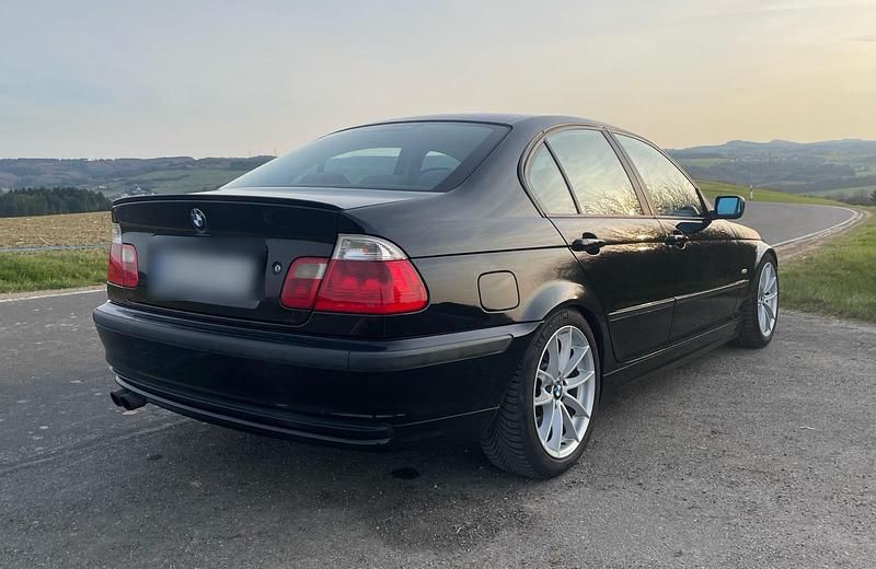 Gebraucht BMW 330 Shadowline 231 PS (169 kW) 2000 Schwarz Limousine