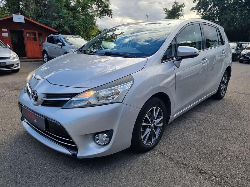 Gebraucht Toyota Verso 110 PS (80 kW) 2015 Beige Van / Kleinbus