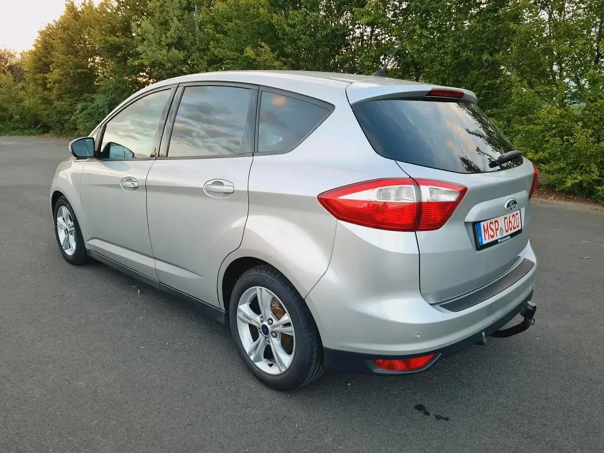 Gebraucht Ford C-MAX 125 PS (91 kW) 2013 Silber Van / Kleinbus