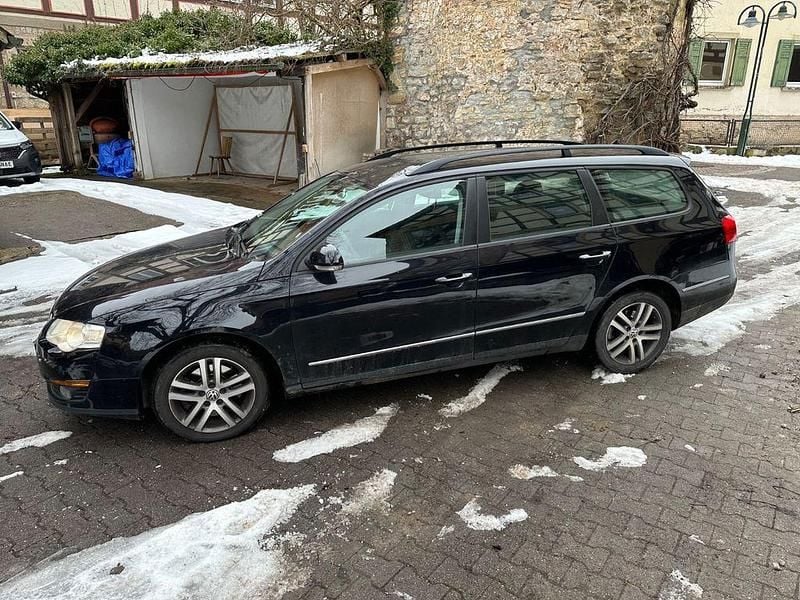 Schwarz Gebraucht 2007 VW Passat Limousine | 1.900 € (Guter Preis) - Bild 1/4