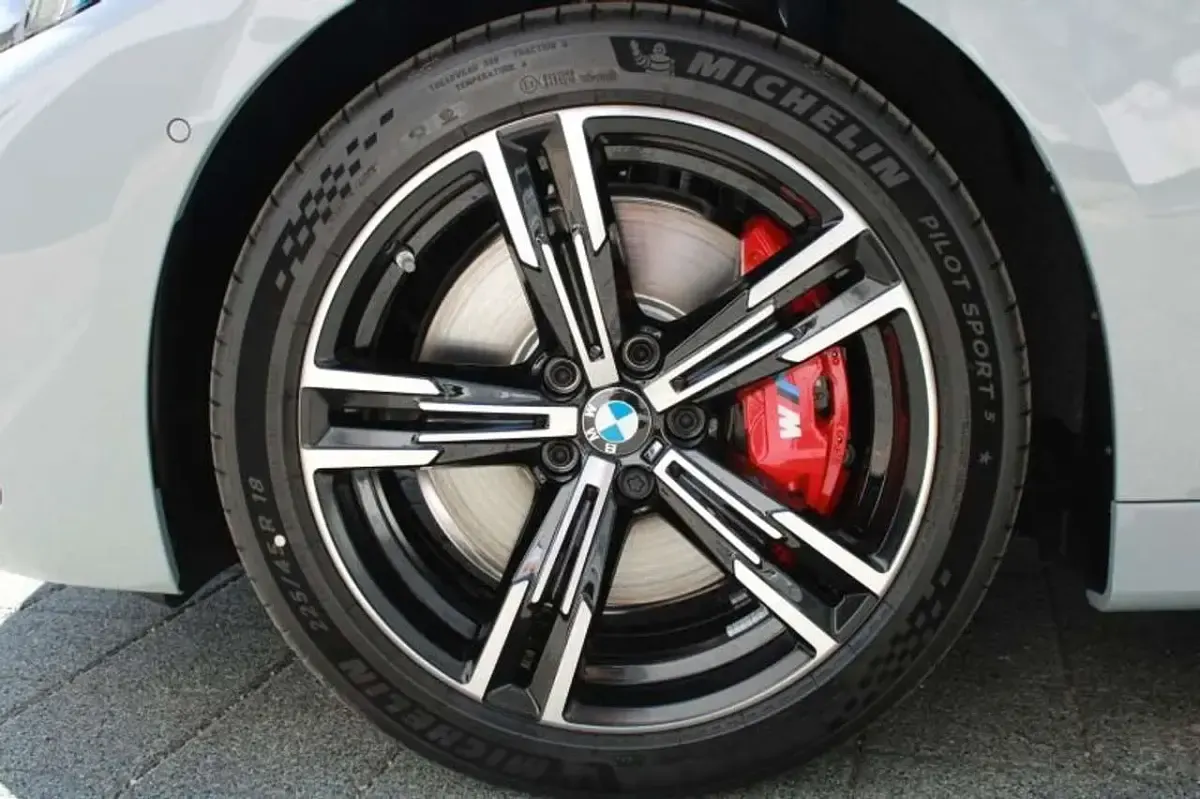 Neu BMW 430 Performance 258 PS (189 kW) 2026 M brooklyn grau metallic Coupé