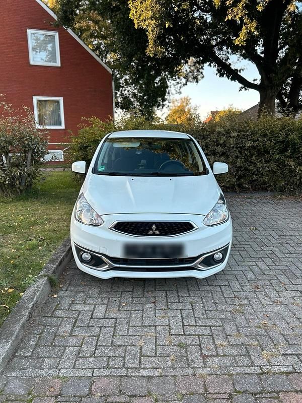 Weiß Gebraucht 2019 Mitsubishi Space Star Kleinwagen | 5.000 € (Superpreis) - Bild 1/4