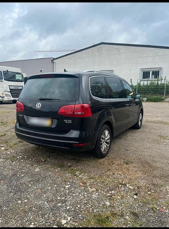 Gebraucht VW Sharan 140 PS (102 kW) 2012 Schwarz Van / Kleinbus