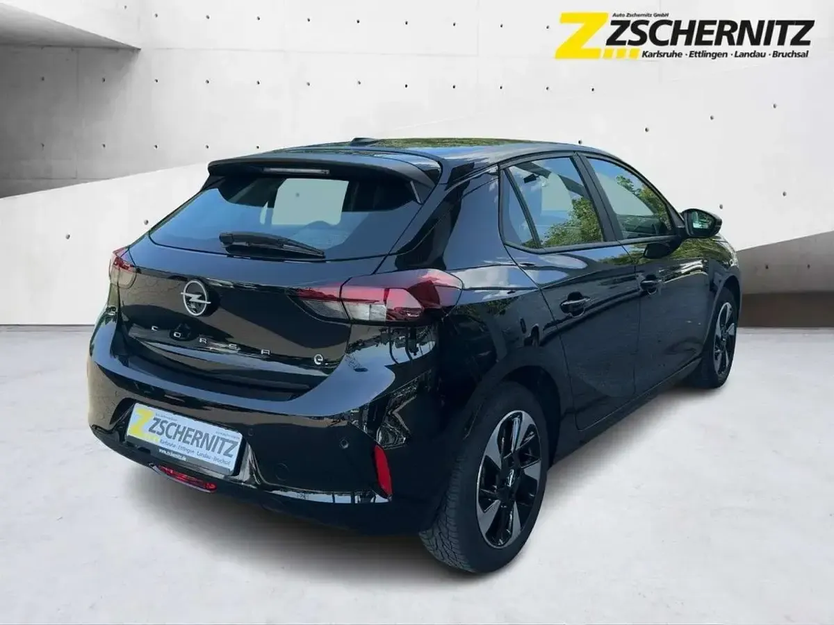 Gebraucht Opel Corsa-e Edition 100 kW (136 PS) 2023 Schwarz Kleinwagen
