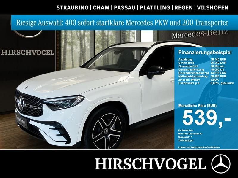 Unilack polarweiß Gebraucht 2024 Mercedes GLC300 AMG line SUV | 56.370 € - Bild 1/4
