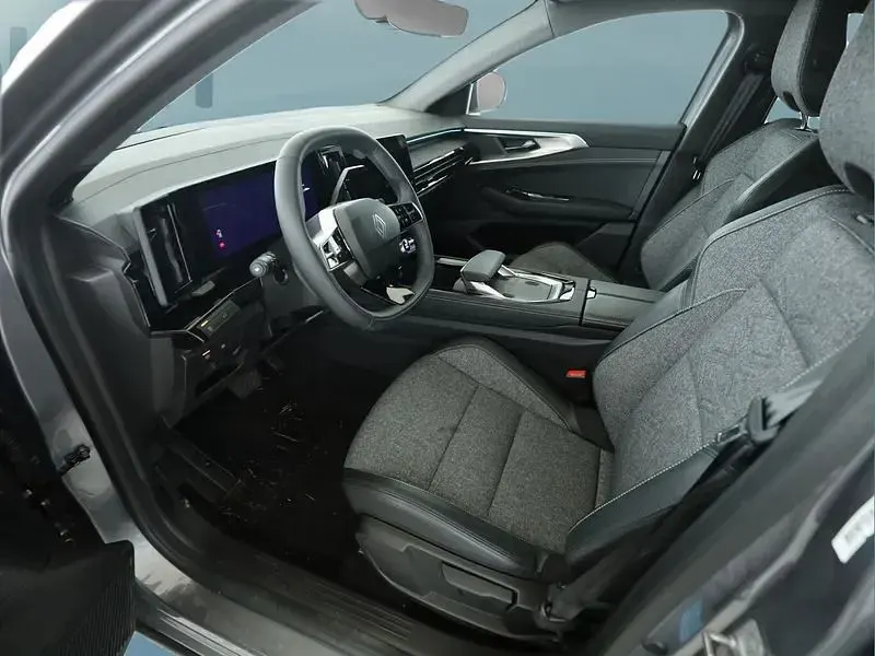 Używany Renault Rafale Techno 200 KM (147 kW) 2025 Szary SUV