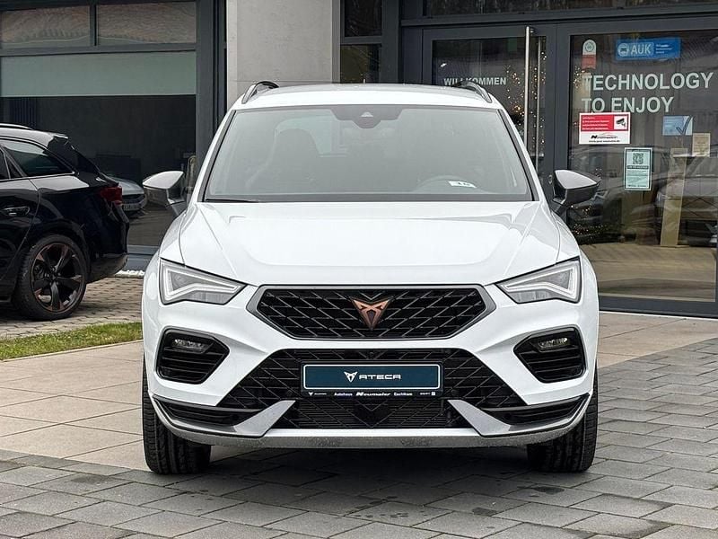 Neu Cupra Ateca 150 PS (110 kW) 2025 Weiß SUV