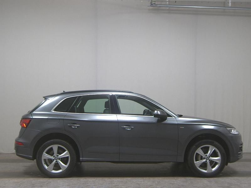 Gebraucht Audi Q5 S-Line 252 PS (185 kW) 2020 Grau SUV