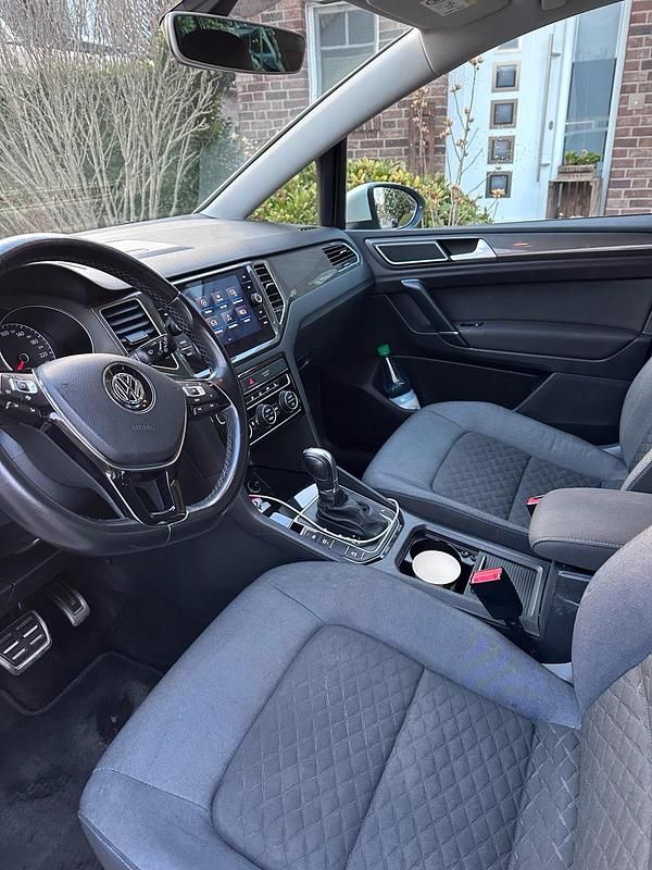 Gebraucht VW Golf 116 PS (85 kW) 2019 Weiß SUV