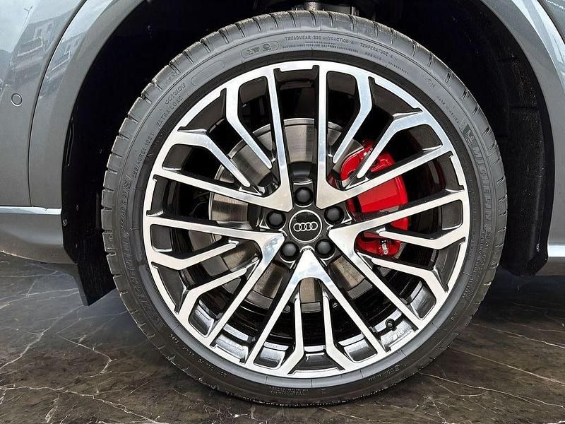 Neu Audi Q5 Ambiente 204 PS (150 kW) 2025 Grau SUV