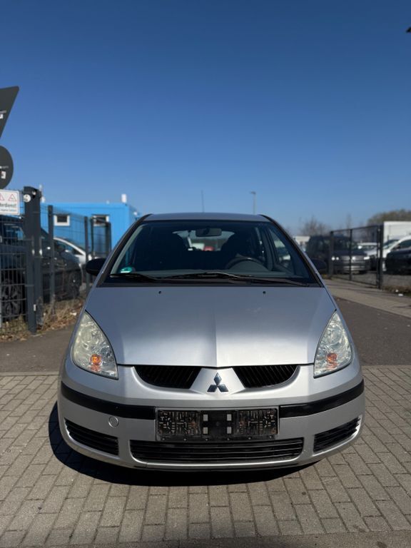 Silber Gebraucht 2006 Mitsubishi Colt Inform Kleinwagen | 2.499 € (Etwas zu teuer) - Bild 1/4