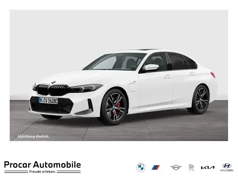 Gebraucht BMW 330e M Sport 184 PS (135 kW) 2024 Limousine