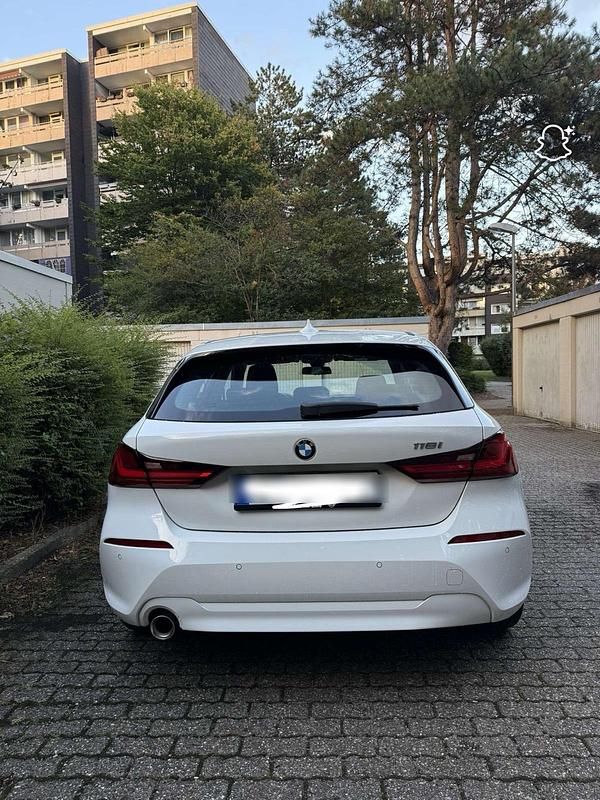 Gebraucht BMW 118 140 PS (102 kW) 2021 Weiß Kleinwagen
