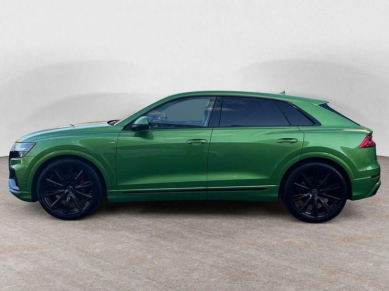Gebraucht Audi Q8 S-Line 286 PS (210 kW) 2022 Grün SUV