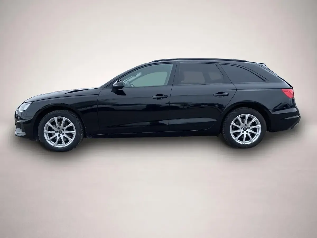 Gebraucht Audi A4 150 PS (110 kW) 2022 Manufacturer Kombi
