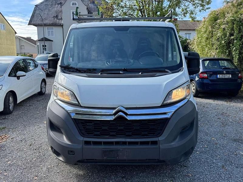 Lack weiss Gebraucht 2015 Citroën Jumper Van / Kleinbus | 4.999 € (Guter Preis) - Bild 1/4